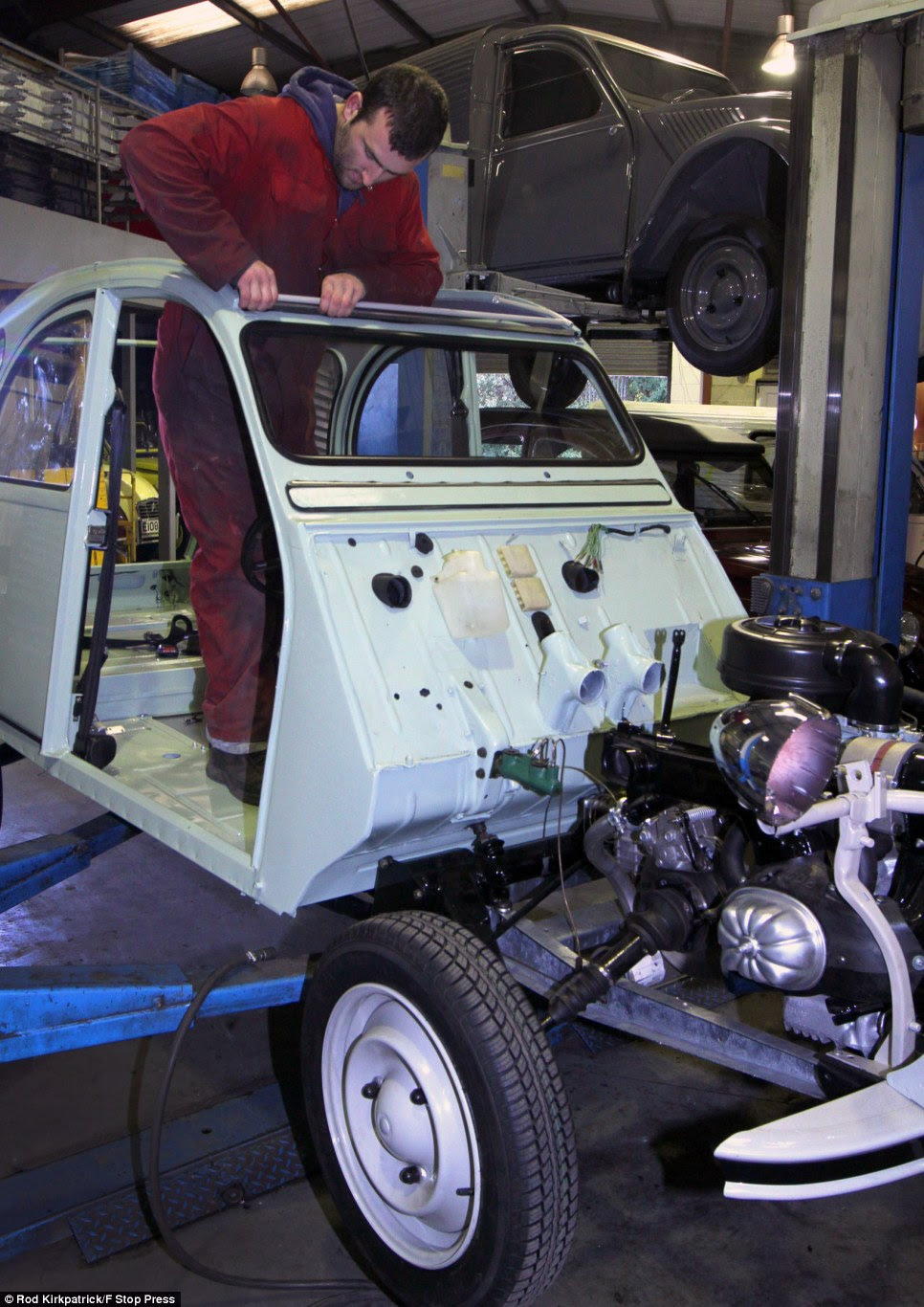British company 2CV City pays around £300 for scrap cars from all around Britain