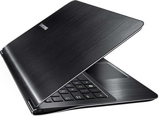 macbook air vs. samsung series 9