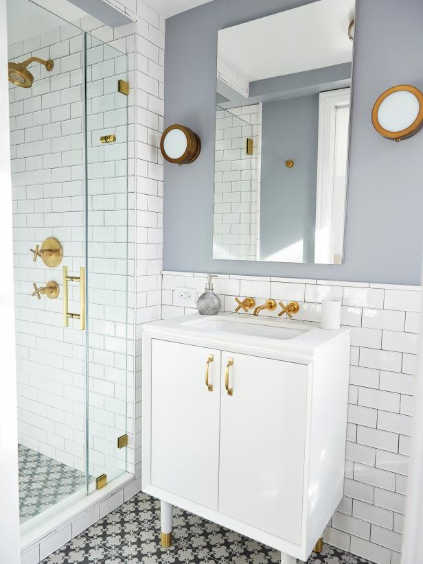 30+ Small Bathroom Design Ideas | HGTV