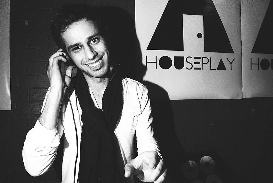 1 houseplay dj