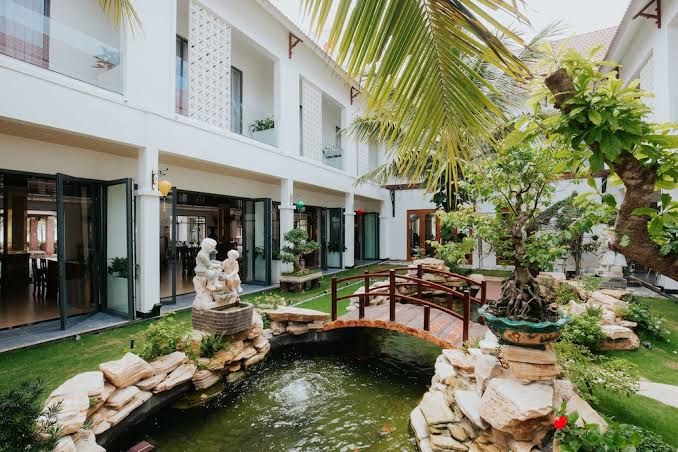 Ba Cơ Boutique Hotel