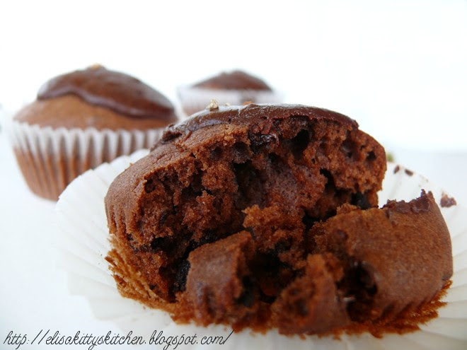 Muffin triplo cioccolato e cardamomo
