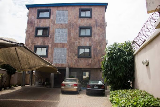 DE PRINCE GUEST HOUSE LTD, 48 Norman Williams St, Ikoyi, Lagos, Nigeria, Laundry Service, state Lagos