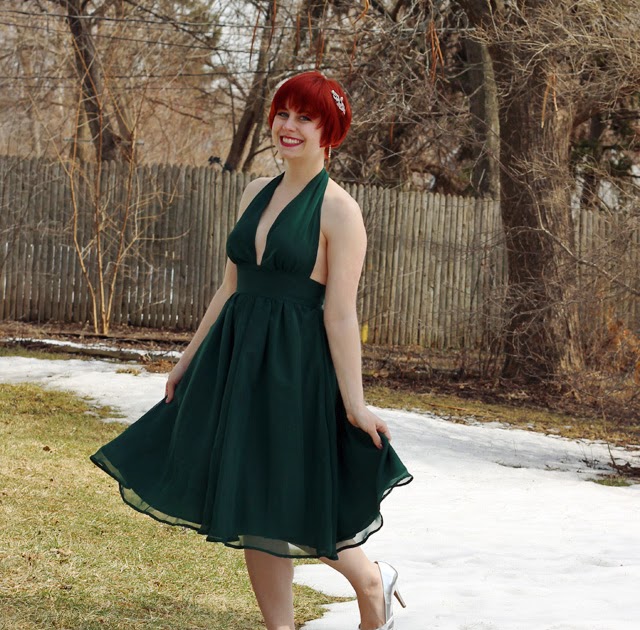 green dress with silver heels