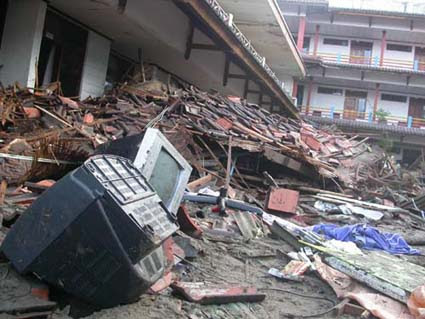 Rakamyk blogspot com Gempa Bumi di Indonesia 