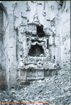 Daños por el incendio provocado en la Guerra Civil en el convento de San Juan de la Penitencia (Toledo)