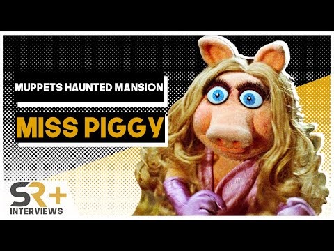 Miss Piggy Interview: Muppets Haunted Mansion