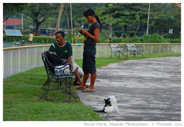City life, Rizal Park, Manila - S. Deepak, 2011