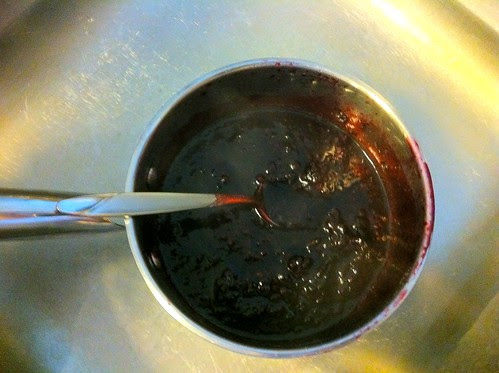 Cooling Blackberry Syrup in Water Bath