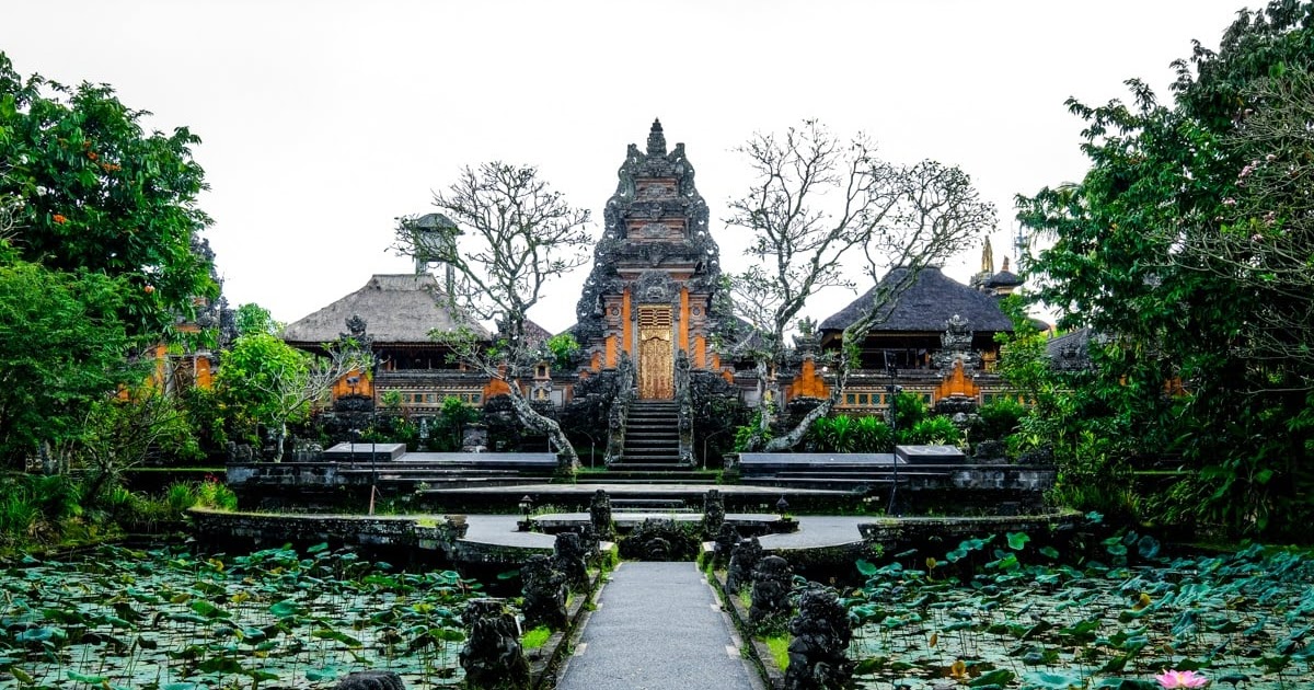 View Tourist Attraction Ubud Pictures
