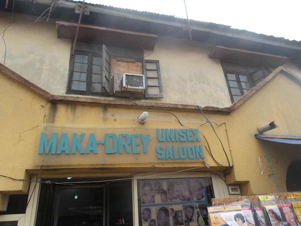 Maka - Drey Unisex Saloon