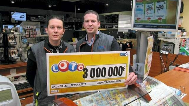 Des paroles magiques pour gagner aux jeux de hasard et au loto. Si vous souhaitez gagner aux jeux de hasard ou au loto, voici comment faire: Le grand maître spirituel met à votre disposition, un puissant rituel d'initiation avec par la suite de puissantes parole à réciter sur l'argent pour voir vos numéros sortir ou simplement de gagner aux jeu. J'ai eu à lire sur la toile que certains vous vendaient des rêves que vous pouvez rêver et voir des numéros de jeu. Cela est possible d'une part et d'une autre part, pas possible. En effet seuls les puissants voyant peuvent avoir de don de vision: voir les numéros de jeu dans leurs rêves. Aussi même si vous réussissez à avoir dans votre rêve, des numéros du jeu comme ils le disent, vous allez pure et simplement oublier tous ces numéros au réveil (Ce que ces vendeurs d'illusion vous disent pas). Ce que je vous offre ici est très simple: Je mets à votre disposition de puissantes paroles qui vous permettront de gagner d'une façon ou d'une au jeu quand vous jouez. Mais avant que cette puissantes parole magique soit mise à votre disposition, vous devez subir un rituel. Voilà de façon brève comment vous pouvez gagner aux jeux de hasard grâce à la puissante parole magique de grand maître voyant. Notez Bien: Cette parole ne doit pas être communiquer à une autre personne pour des raison que je peux donner ici.Pour cela, le rituel varie d'un individu à un autre. Les jours à venir, je vais vous présenter et décrire un autre rituel maison pour gagner au jeu de hasard. Ce qui vous permettra de gagner au jeu sans même avoir à me contacter. Comme toujours je publie mes article en fonction de la demande de mes clients. Veuillez donc aimer ou commenter avec facebook pour me dire ce que vous pensez de ça et aussi ce que souhaiter me voir publier dans mes article à venir. Mais avant vous pouvez déjà apprécier ceci: COMMENT FABRIQUER UN SAVON DE CHANCE RAPIDE POUR ATTIRER L'ARGENT ? Mon but, c'est de vous aider à réussir votre vie et à être protégé. Mais comme tout le monde n'a pas les moyen, pour bénéficier de mes services, je me permets alors de donner gratuitement et sans retenu certains secrets que vous pouvez vous même faire chez vous sans avoir à me consulter. C'est ma façon de participer à l'évolution du monde. Dieu m'a donné toute cette puissance pour que je puisse aider des personnes qui sont dans le besoin. Résultat de recherche d'images pour "FORMULE OU MOTS MAGIQUE POUR GAGNER AU JEUX DE HASARD"