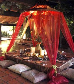 http://www.pinterest.com/pin/58828338857151838/ Bohemian dinner party