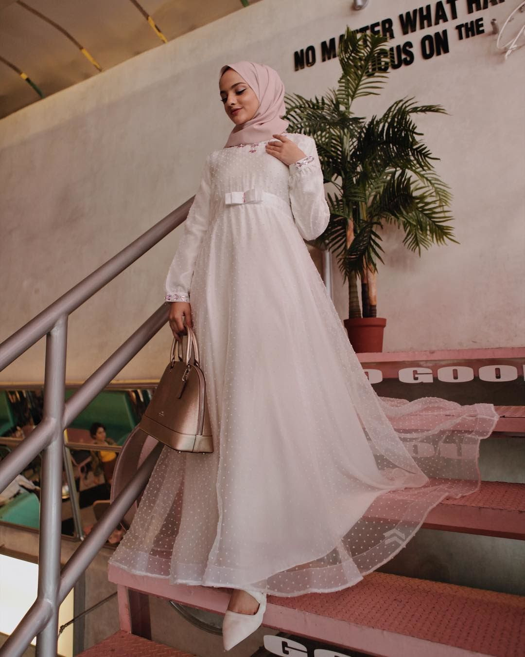 Gamis Brokat Trend 2022