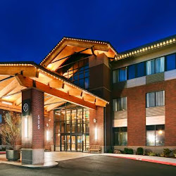 Best Western Premier Boulder Falls Inn