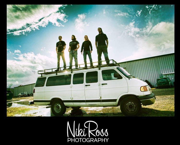 band-van-formal