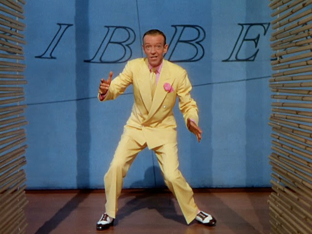 royalwedding_yellowsuit