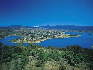 Parkwood 3 - Holiday Apartment Snowy Mountains
