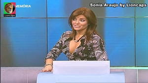 Sonia Araujo sensual em varios momentos na Rtp