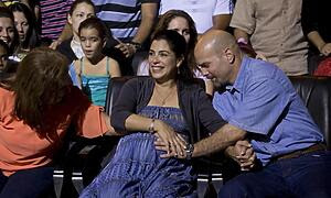 Como a gravidez da mulher de um agente preso por 16 anos nos EUA está comovendo Cuba Como a gravidez da mulher de um agente preso por 16 anos nos EUA está comovendo Cuba