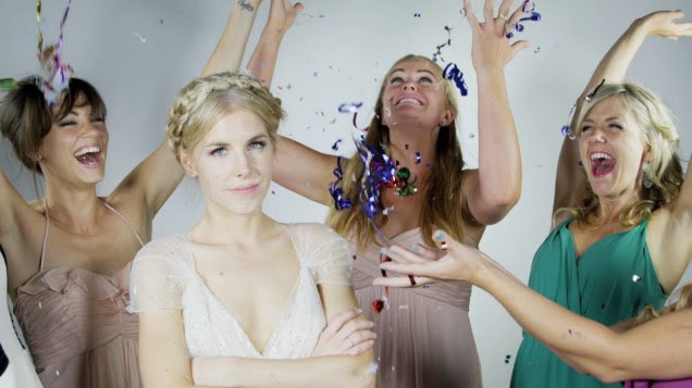 Rusty Blazenhoff: Newlyweds Capture Their Guests Having Fun in a Special Slow Motion Booth