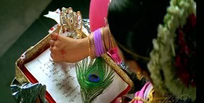 http://i347.photobucket.com/albums/p464/blogspot_images1/Aarya/PDVD_465.jpg