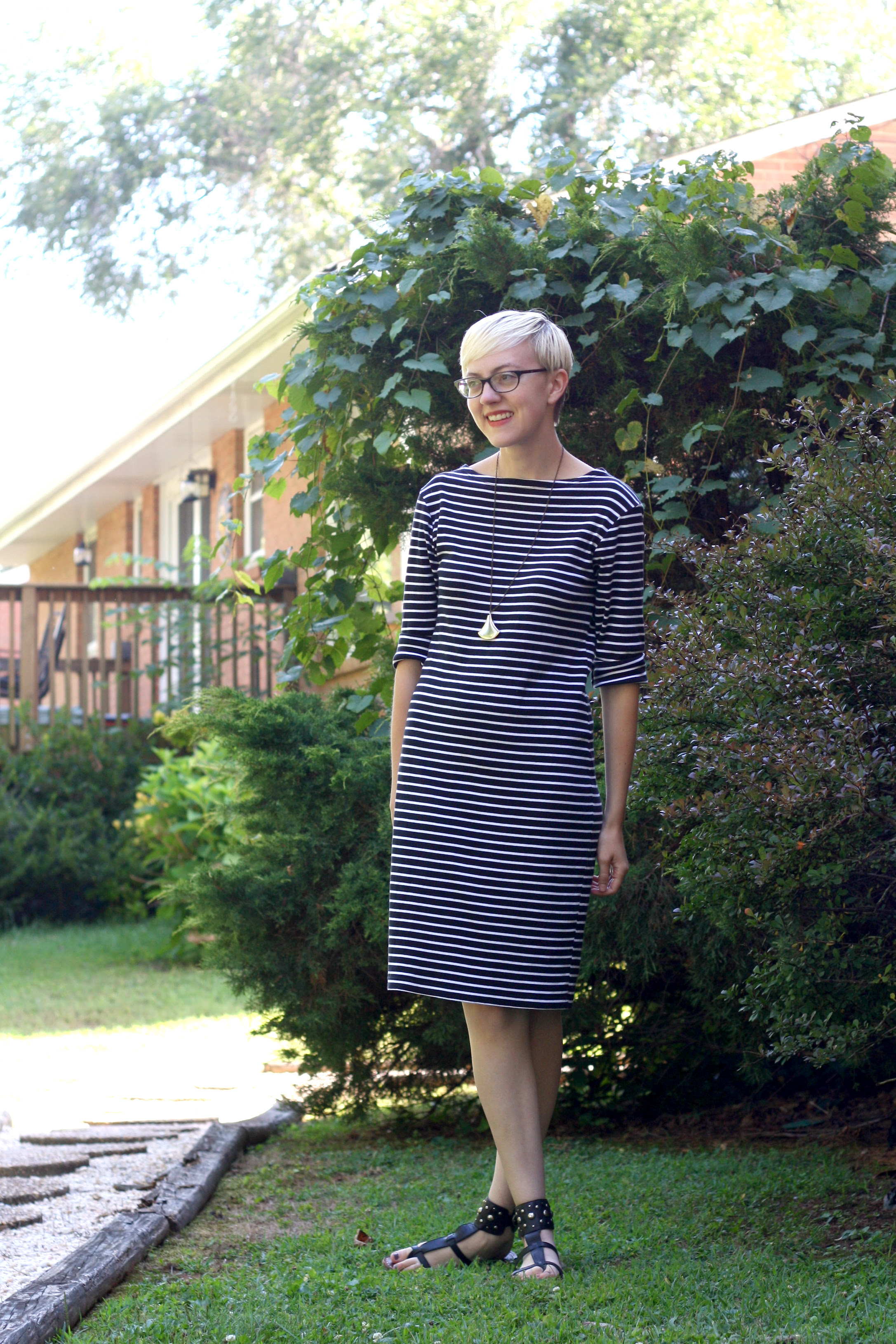 thrifted outfit stylewiseguide.com