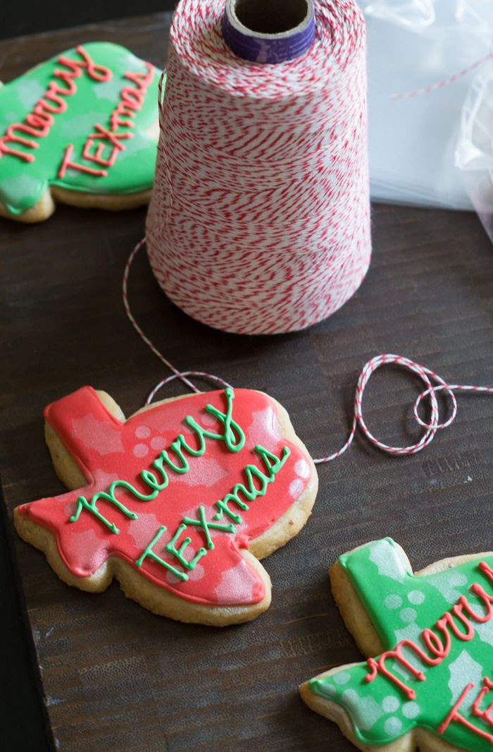 Merry TEXmas cookies : Butter Pecan Cut-Out Cookie recipe