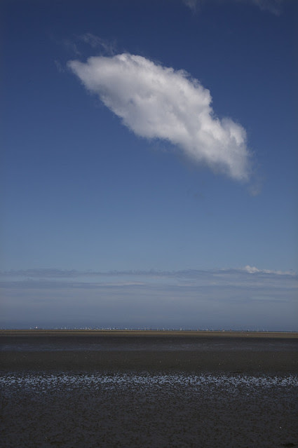 tipsy cloud, Sandymount