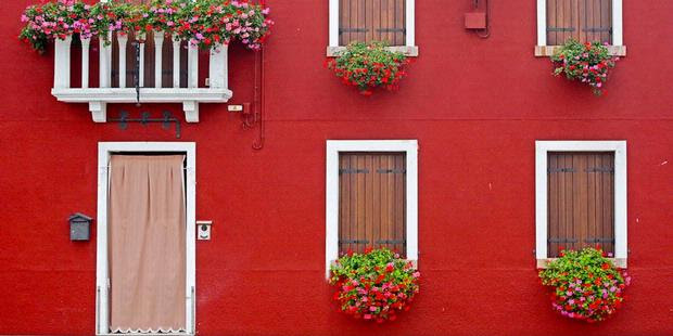 Cat Rumah Minimalis Warna merah Maron ~ Gambar Rumah Idaman