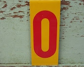 Metal Number 0 Zero Sign Vintage Marquee Letter Sign Yellow and Red Retro 1950s Display Board - TheOldTimeJunkShop Metal Number 0 Zero Sign Vintage Marquee Letter Sign Yellow and Red Retro 1950s Display Board - TheOldTimeJunkShop