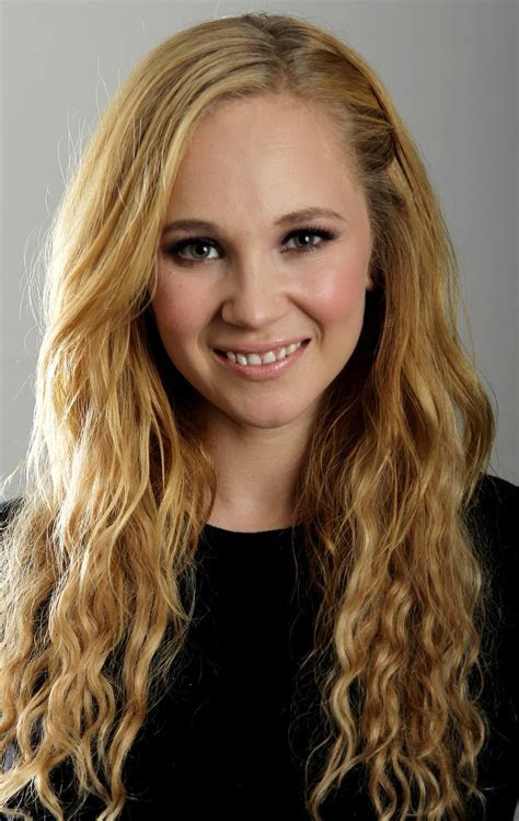 Juno Temple HD Wallpapers for desktop download Juno Temple HD Wallpapers for desktop download