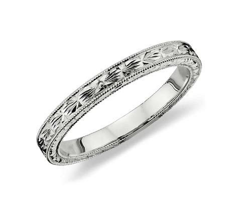 Hand Engraved Wedding Ring in Platinum Blue Nile Hand Engraved Wedding Ring in Platinum Blue Nile