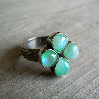 clover ring