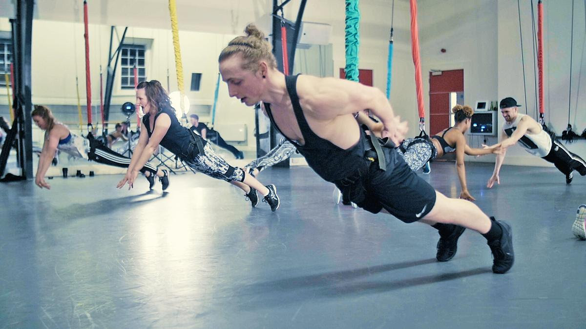 6 Day Bungee Fitness Workout Near Me for Women