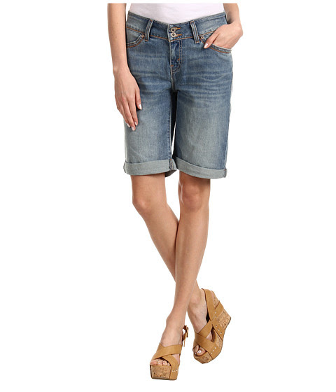 cheap levis near me