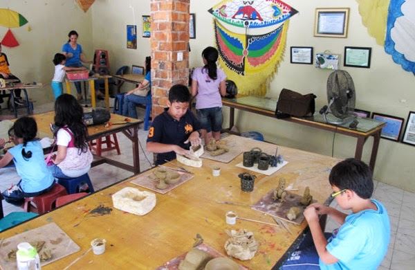Rumah Keramik F Widayanto Wisatasekolah com Rumah Keramik F Widayanto Wisatasekolah com