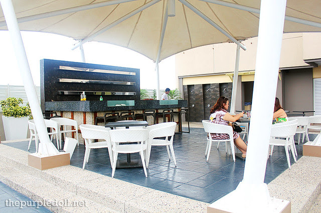 Poolside Bar at Bellevue Manila
