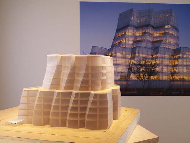 Frank Gehry at Work