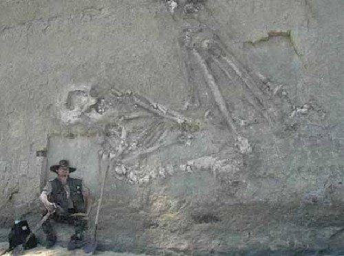 Fotos mostram claramente a evidência da existência de gigantes na Terra (8)