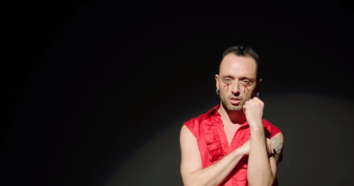 Mabel Matiz Oyle Kolaysa Sozleri Pikcek Sekiller Mabel Matiz Oyle Kolaysa Sozleri Pikcek Sekiller