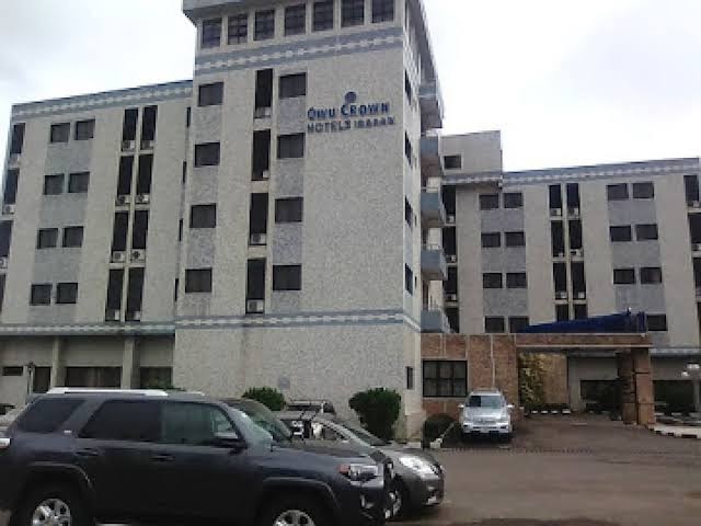 Owu Crown Hotel is a Top-class Hotel in Ibadan