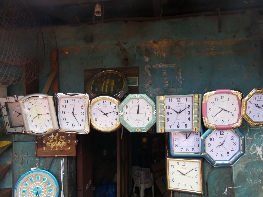 Anibaba Musilu Clock Repair Store