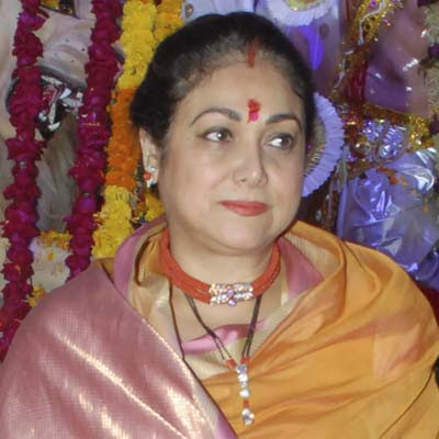 Tina Munim Indian Film Actress hot and beautiful wallpapers | Free