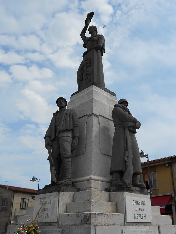 Grignano Polesine - monumento ai caduti