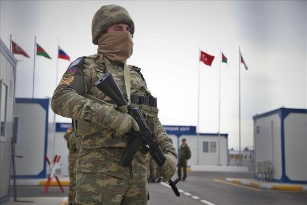 Полковник: Задача центра – покончить со столкновениями в Карабахе. ФОТО