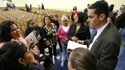 Superintendent's 'listen and learn' tour leaves LAUSD parents with questions unanswered