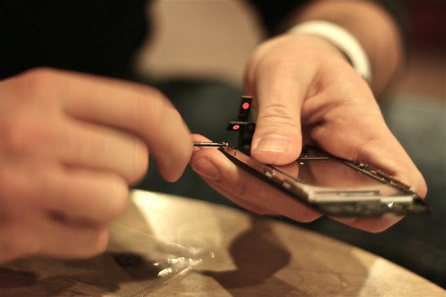 attaching screen to frame