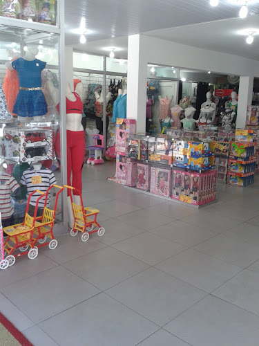 Comentários e avaliações sobre Marlos Moda Ele Ela / Brinquedos e Presentes