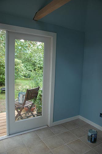 trim hung